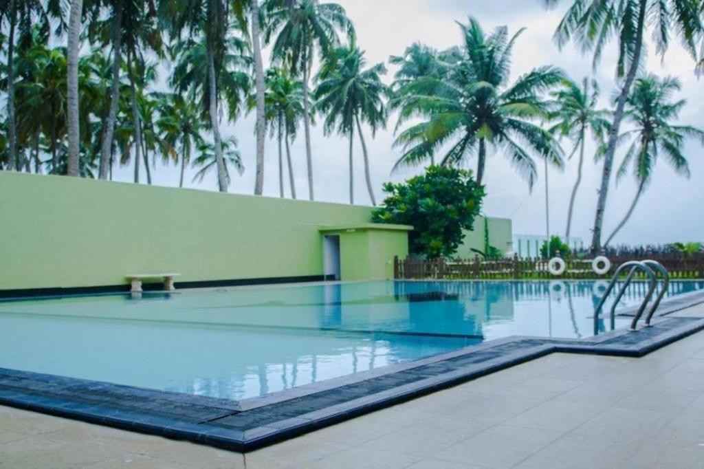 Hotel Villa Viana Marawila Ngoại thất bức ảnh